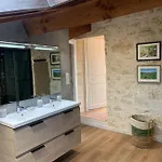 Vigne, Piscine Fitness 4* Lugon et l’Ile du Carney