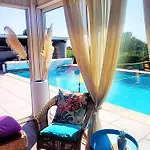 Vigne, Piscine Fitness Bed & Breakfast