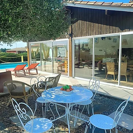 Vigne, Piscine Fitness 4*