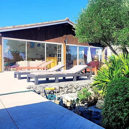 Vigne, Piscine Fitness Lugon et l'Ile du Carney