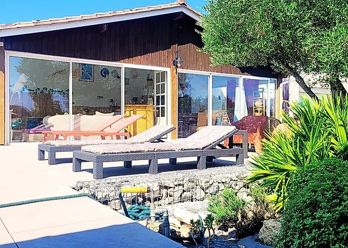 Vigne, Piscine Fitness Lugon et l’Ile du Carney